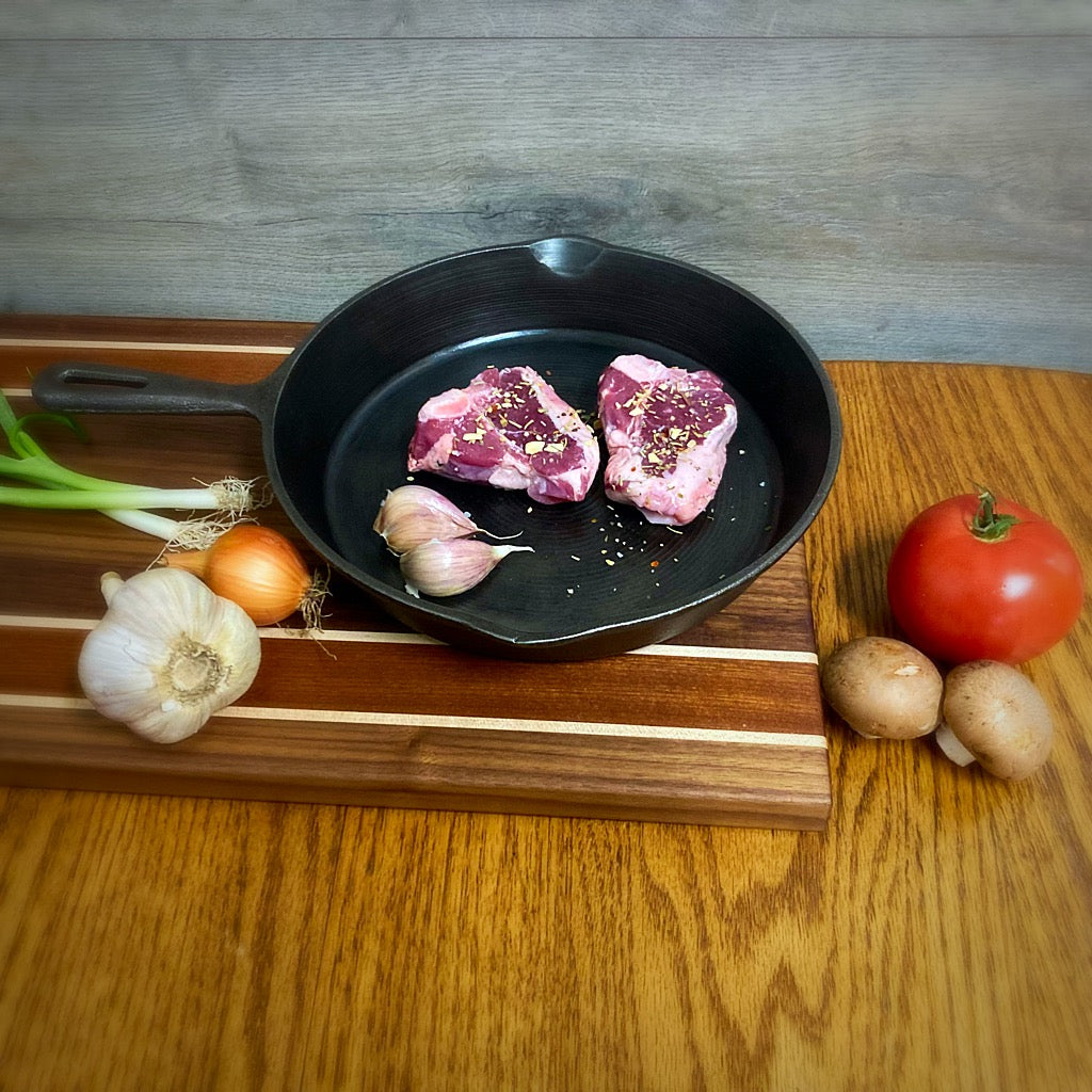 Raw 100% Grass-Fed Lamb Loin Chops