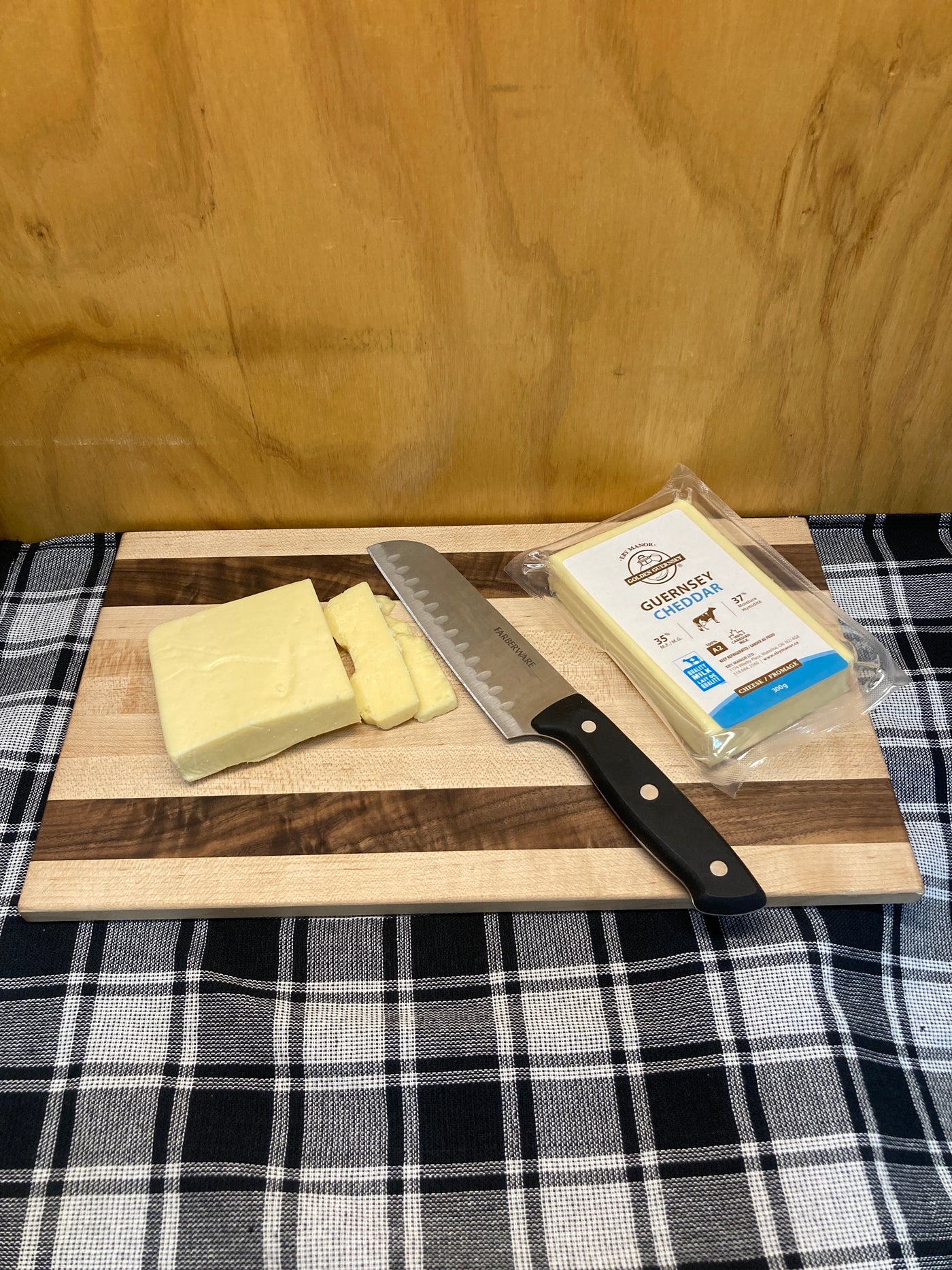 Eby Manor A2 Guernsey Cheddar 300g